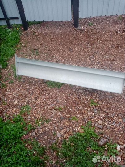 Спойлер спортивный