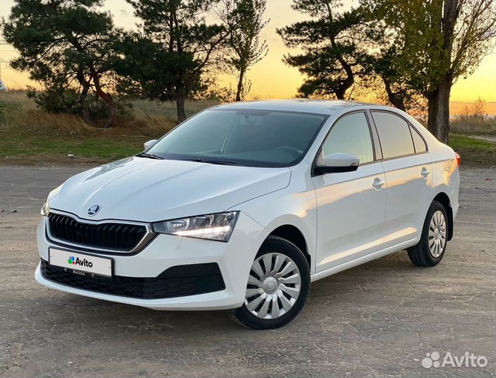 Skoda Rapid 1.6 AT, 2021, 43 958 км