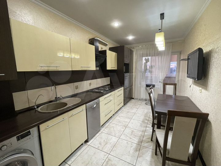 2-к. квартира, 60 м², 6/9 эт.