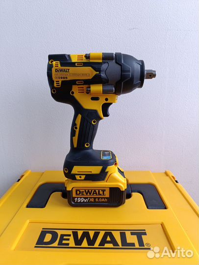 Гайковерт аккумуляторный dewalt