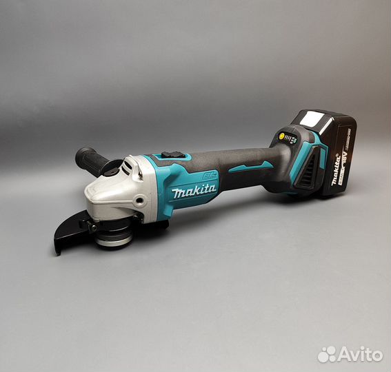 Аккумуляторная болгарка makita