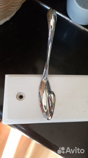 Вешалка настенная