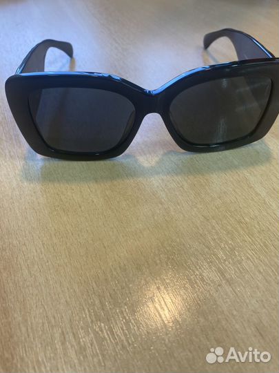 Солнцезащитные очки женские chanel