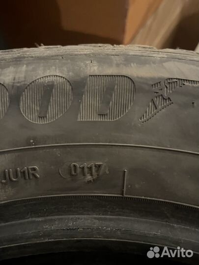 Goodyear Cargo Ultra Grip 245/65 R17