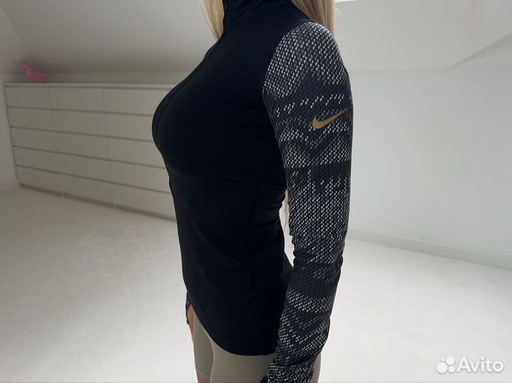 Рашгард лонгслив Nike DRI-FIT XS женский