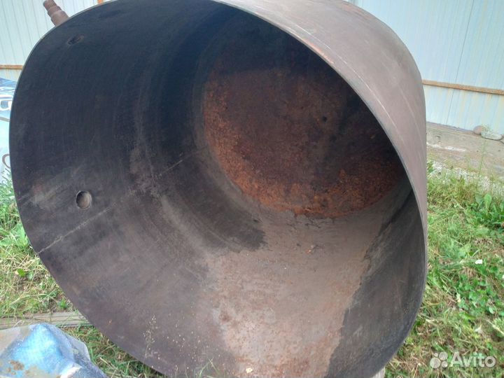 Продам металлический бак