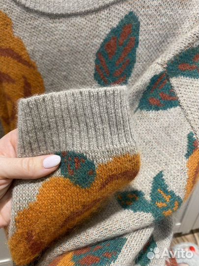 Шикарный свитер кофта
