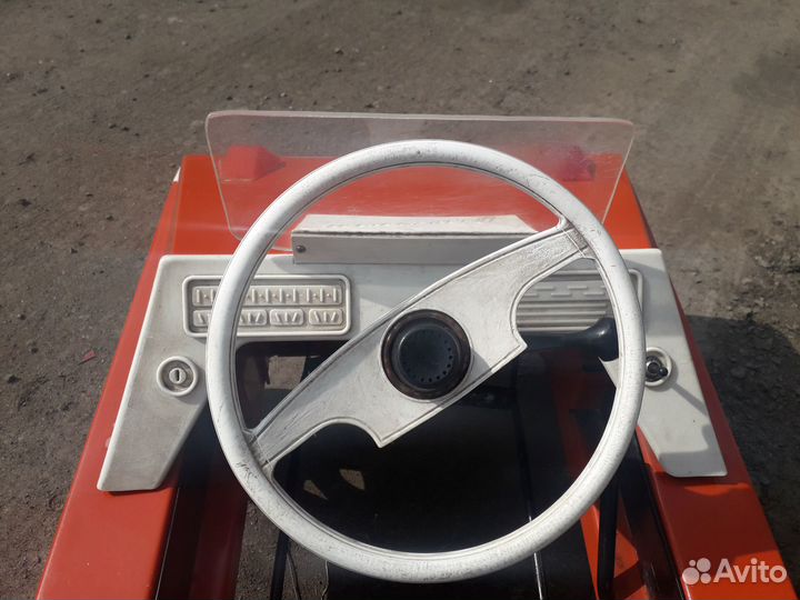 Педальная машина Оренбуржец