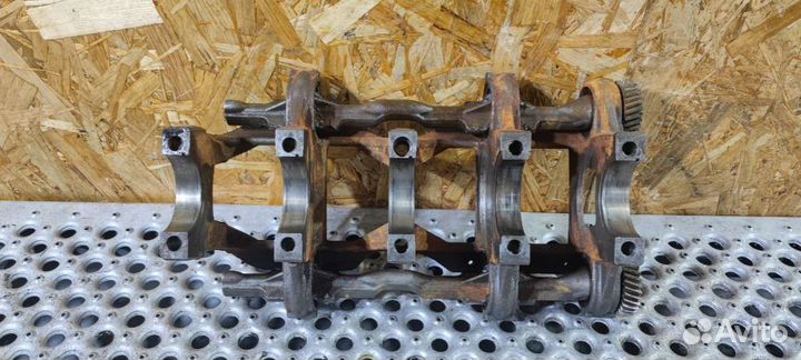 Постель коленвала Mercedes Sprinter W906 2011