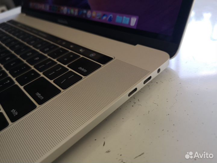Apple MacBook Pro 15 2016