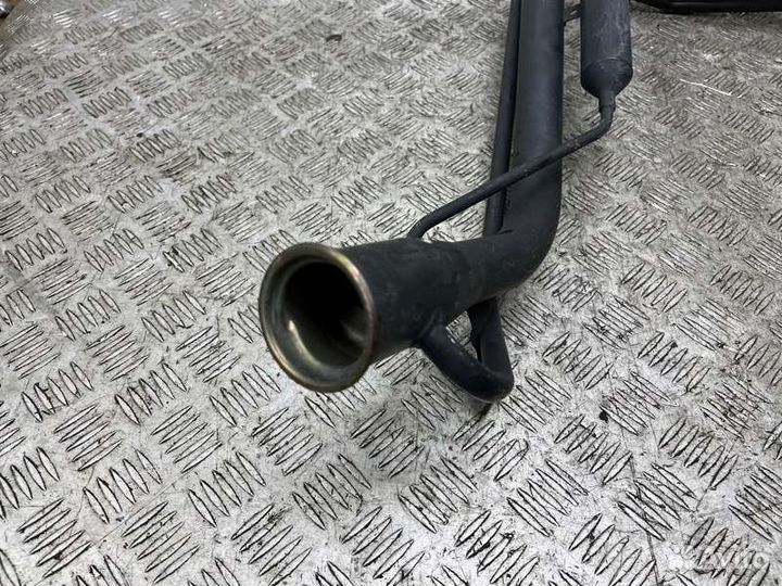 Горловина топливного бака Honda Jazz 2 GE L13Z