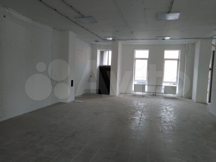 Торговая площадь, 80 м²