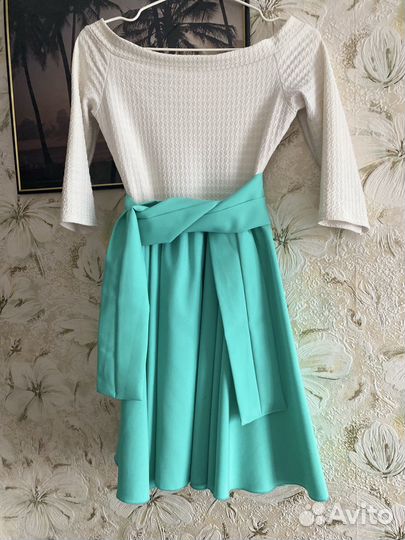 Нарядное платье