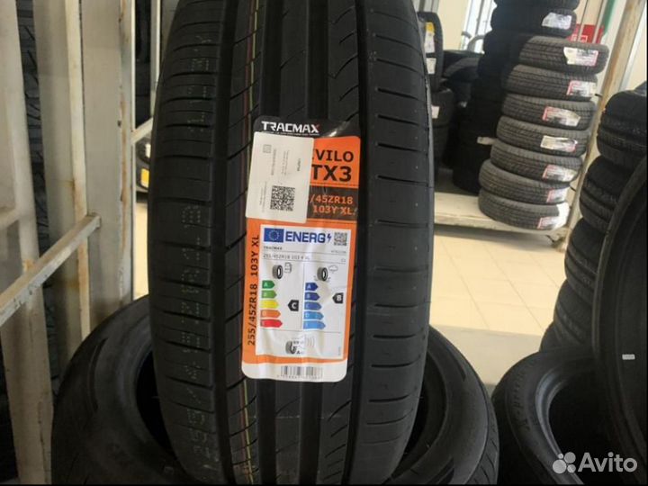Tracmax X-Privilo TX3 255/45 R18 103Y