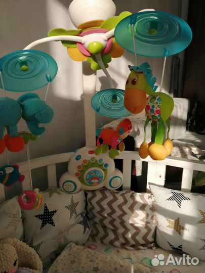 Мобиль на кроватку tiny love