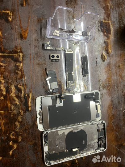 iPhone 8 Plus, 128 ГБ