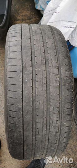 Pirelli P Zero 275/45 R21 и 315/40 R21 105Y
