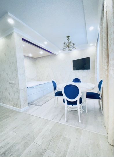 Квартира-студия, 50 м², 17/18 эт.