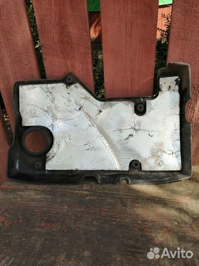 Крышка двигателя ваз 2110