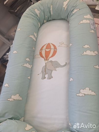 Коконы и бортики для новорождённого