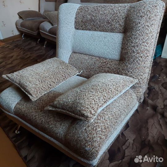 Диван с креслами