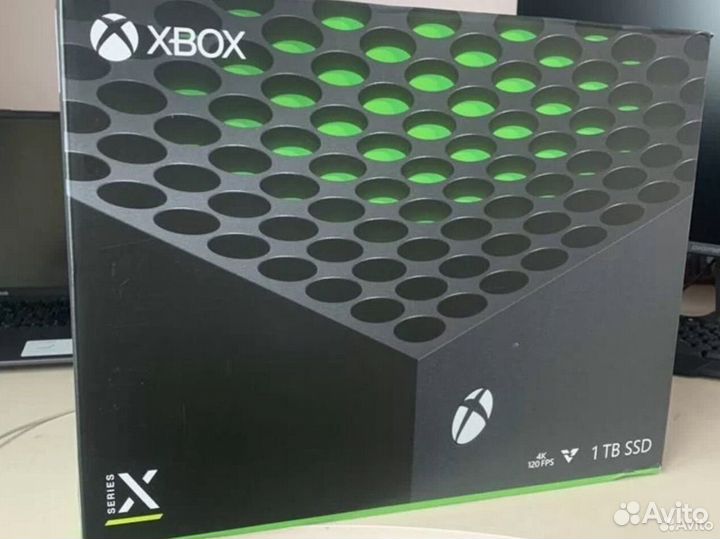 Microsoft Xbox Series X 1TB (RRT-00015)