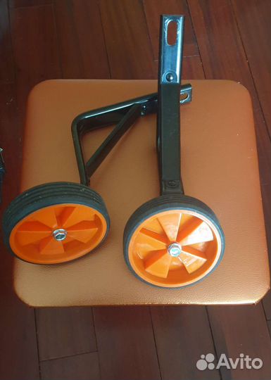 Дополнительные колеса для велосипеда