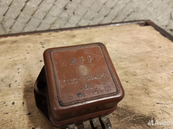 Реле регулятор на мотоцикл иж