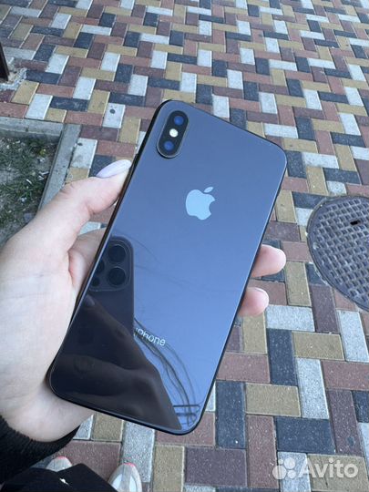 iPhone X, 64 ГБ