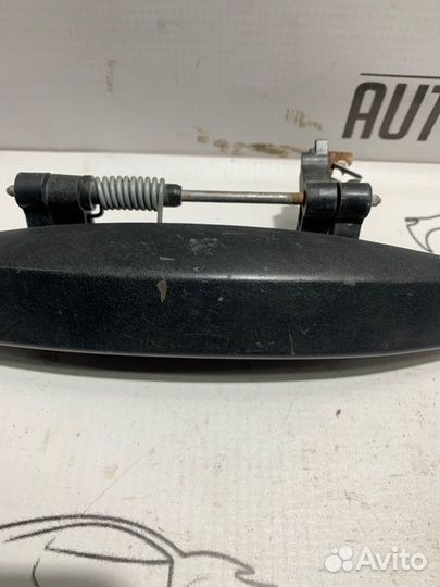 Ручка двери левая Renault Duster F4RA400 2013