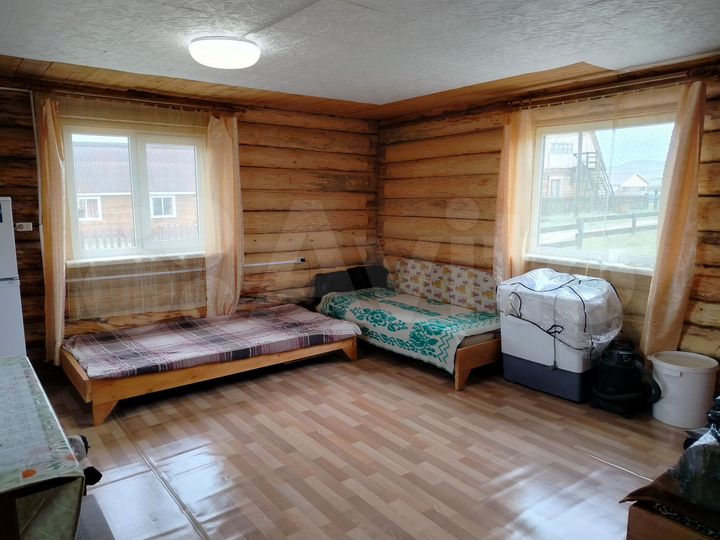 Дом 25 м² на участке 6 сот.