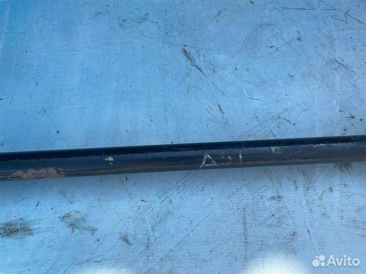 Стабилизатор передний A1643231265