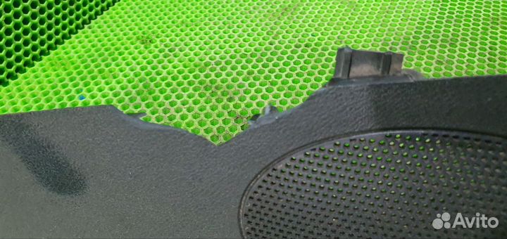 Накладка динамика левая Chery Very Bonus A13