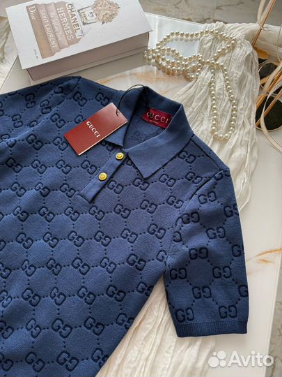 Яркое поло Gucci