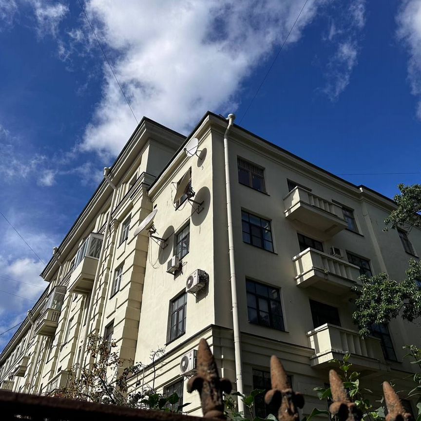 Квартира 7-комн. 198.7 м² за 211 417 ₽ в Санкт-Петербург — фото 2