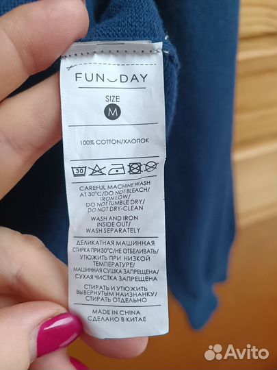 Джемпер новый на подростка в школу