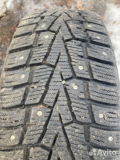 Roadstone Winguard Spike 205/55 R16