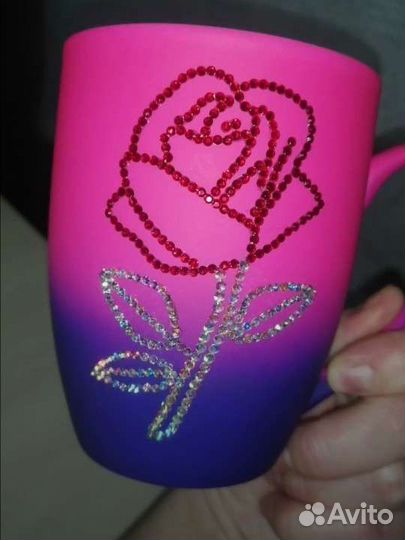 Кружка со стразами