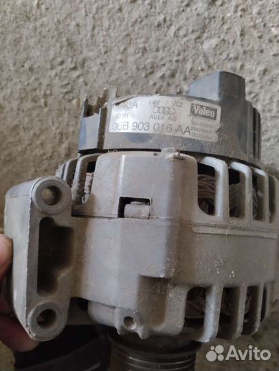 Генератор на audi А4 б4