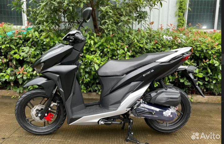 Скутер Vento Inferno - 170cc (replica Honda Click)