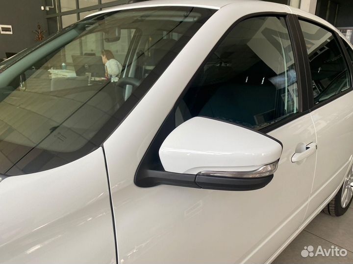 LADA Granta 1.6 МТ, 2023