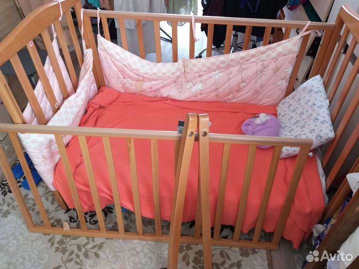 Детская кроватка