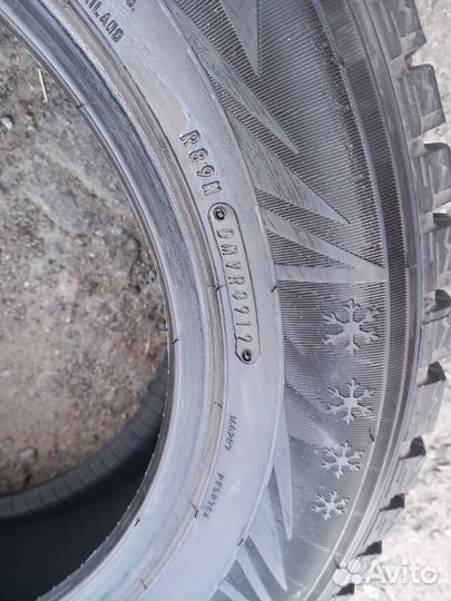 Dunlop SP Winter Ice 02 195/65 R15 95T