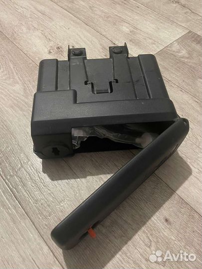 Коробка для компрессора автомобильного