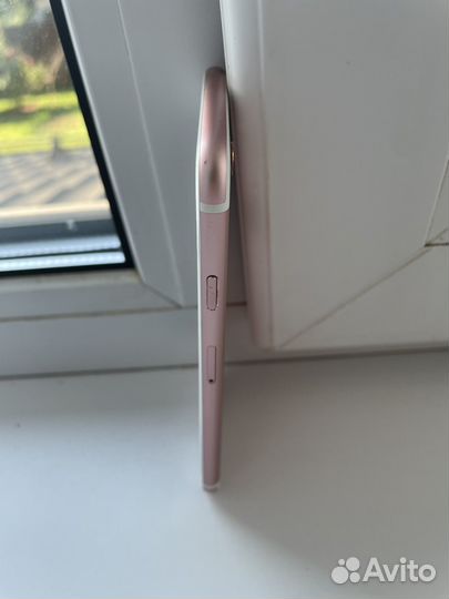 iPhone 6S, 64 ГБ