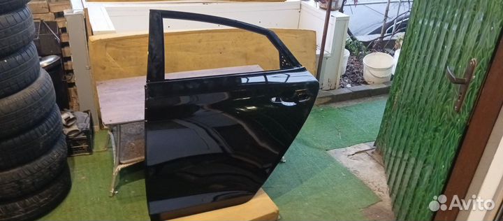 Дверь задняя левая solaris