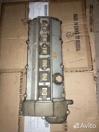 Клапанная крышка M52B20