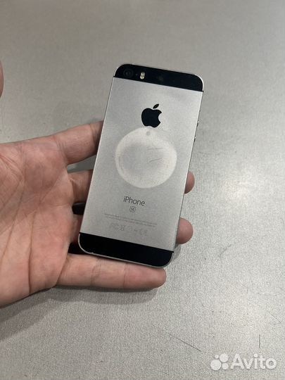 iPhone SE, 16 ГБ