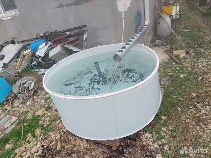 Бассейн из пластика