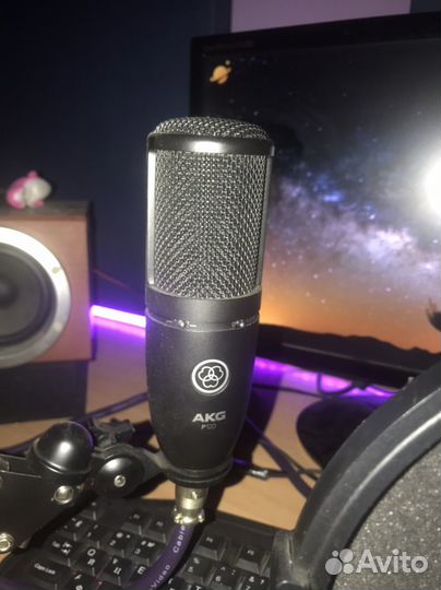 Студийный микрофон akg p120